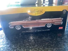 Sun Star Platinum 1959 Oldsmobile 98 Open Convertible 1/18