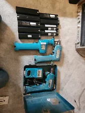 LOT Makita 4390D Cordless Reciprocating Saw 2 Drills 6012HD Charger 9 Batteries