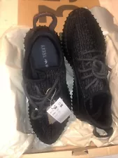 Yeezy Boost 350 Pirate Black Size 8.5 Deadstock Unworn