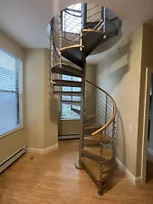 New Listing11 ft spiral staircase - steel maple, modular (kit)