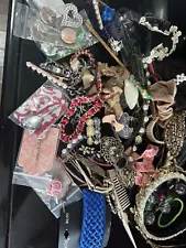 BIG LOT Of Vintage To New Hair Accessories