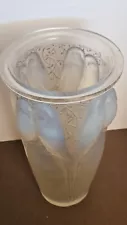 Rene Lalique 'Ceylan' Vase #905 Opalescent Glass Signed Numbered Parakeets