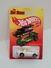 Hot Wheels 2011 Hot Ones Packin' Pacer in White with Gold Hot Ones Wheels