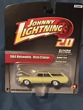 Johnny Lightning 1964 Oldsmobile Vista Cruiser SCARSE