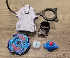 Hasbro Galaxy Pegasus Beyblade W105R2F With Launcher Tool BB-70 Metal Masters