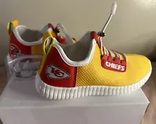 Kansas City Chiefs Youth Low Top Light Up Tennis Shoes Size 3.5