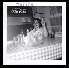 DINER WOMAN & COCA-COLA BOTTLE & COCA-COLA SIGN VENDING MACHINE ~ 1950s PHOTO