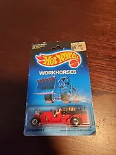 1980 Hot Wheels Workhorses Old Number 5 Fire Truck NIB