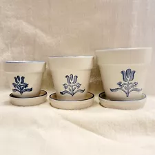 Pfaltzgraff Yorktowne Set of 3 Mini Flower Pots w/Under Plates