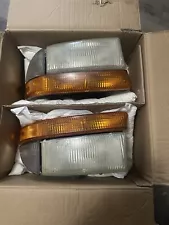 Headlights Headlamps w/ Signal Left & Right Pair Set for Durango Dakota Truck