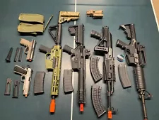 Airsoft Gun Lot, Replica M4, Replica AK47, Gas Rifle, Gas Pistols, AEG rifles