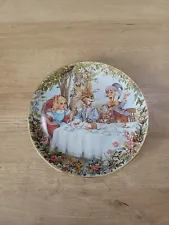 VTG Alive In Wonderland The Mad Hatter's Tea Party China Decorative Plate 1980