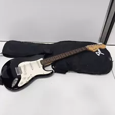 Squier Strat Black & White Guitar w/ Pickguard in Soft Case