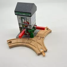 Thomas & Friends Wooden Railway North Pole Signal House Working Lights & Sounds