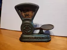 VINTAGE EARLY CAST IRON DAYTON SCALE