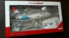 Chair Airlines Airbus A319 1/200 scale airplane desk model NEW Herpa Snapfit