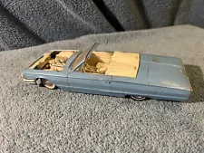 Vintage 1964 Ford Thunderbird Model Kit Built for Parts or Repair Screw Base