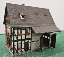 VOLLMER 20391 TIMBERED HOUSE w BARN HO SCALE 5x5" BARN DOORS OPEN TRAIN BUILDING