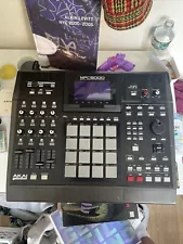 Akai MPC5000 Sampling Machine