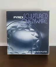 Pyrex Sculptured Ovenware Plates Glass Dimple Rim Salad Set Of 4 Original Box