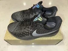 Kobe Mamba Instinct Dark Grey Black 852473-001 Mens Size 9 Brand New