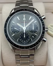 *Box/Papers* Omega Speedmaster Date Chronograph Grey 40mm 323.30.40.40.06.001