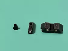 USED FACTORY OEM GLOCK NIGHT SIGHTS BLACK WITH SCREW 17 22 23 19 34