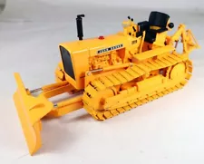 1/16 Ertl John Deere 2010 Crawler Dozer Yellow Diecast NO BOX