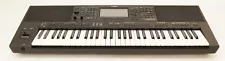 Yamaha PSRSX900 61-Key Arranger Workstation Keyboard