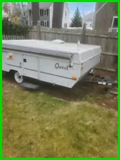 2002 Jayco Qwest M-12A Pop Up Camper Good Roof and Solid Floors