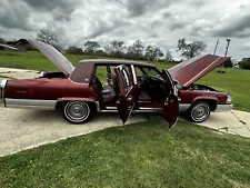 1991 Cadillac Brougham