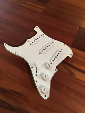 Fender Lefty Left Handed Player Strat Stratocaster Hot 8K Aln 5 Pickup Pickguard