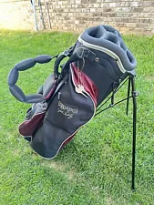 HIPPO John Daly Golf Stand Bag in Black / Marroon