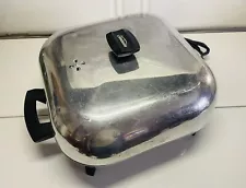 Sunbeam Electric Skillet Model RC33 Frying Pan 1250 Watt Vintage 70's Tested