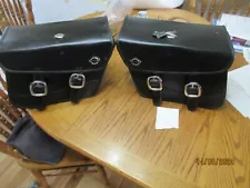 RIGHT&LEFT LEATHER SADDLEBAGS FOR HD SOFTAIL FAT BOB 2018-2024 SLIM, STREET BOB