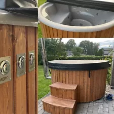 hottub for sale with hidromassage jets ,led light steps