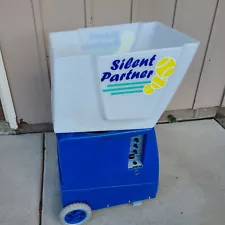 Silent Partner Edge Star Tennis Ball Machine