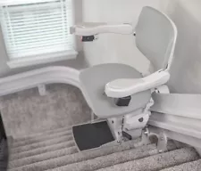 Bruno CRE-2110-W22RWG Curved Stairlift Chair