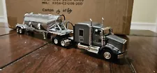 DCP/164 Kenworth T800 With Pneumatic Tank