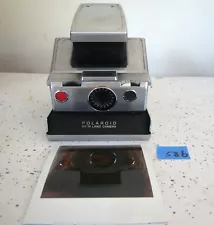 Working Polaroid SX-70 tested w / film #586