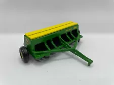 1/64 John Deere Grain Drill 8300