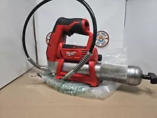 Milwaukee 2446-20 M12 Li-Ion Grease Gun Tool Only