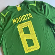 Nike Oregon Ducks #8 Marcus Mariota Football Jersey Mens Small Green Yellow NEW