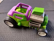 T-MAXX E-MAXX SUPERMAXX JOKER CAR - SUPER COOL FOR CRUSING AROUND TEXAS!!