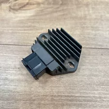 2004 Honda CB600F CB600 F HORNET / OEM VOLTAGE REGULATOR