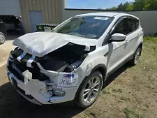 2017 FORD ESCAPE Drivers side Front Door 80K 460627