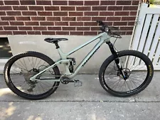 XL Transition Sentinel Carbon Mountain Bike, Green, with select NEW components