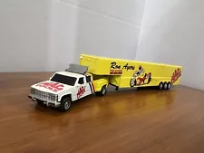 Mac Tools Racing Yellow Ron Ayers Dusky Truck & Trailer Die Cast