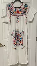 New ListingMexican Puebla Dress Hand Embroidered Boho Peasant Cinco de Mayo Fiesta tunic