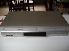 Toshiba SD-V393 VCR/DVD combo player-recorder for sale,used